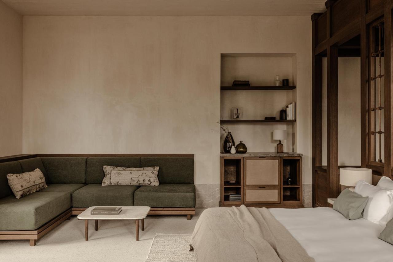 Manna, A Member Of Design Hotels Valtessiniko Dış mekan fotoğraf